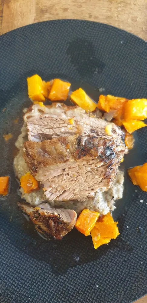 Picanha de Veau Confite Purée de Pomme de Terre À la Truffe